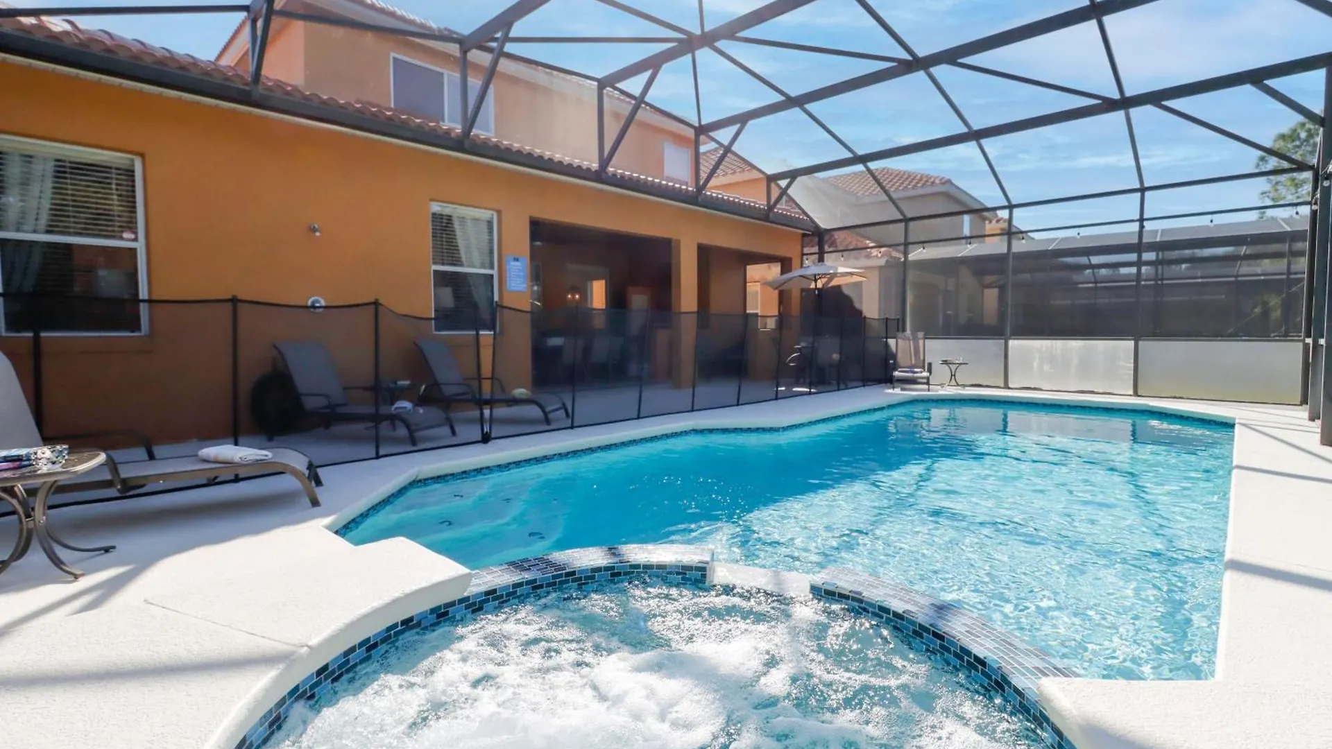 Dom wakacyjny Watersong Resort Vacation Home With Private Pool And Spa Davenport